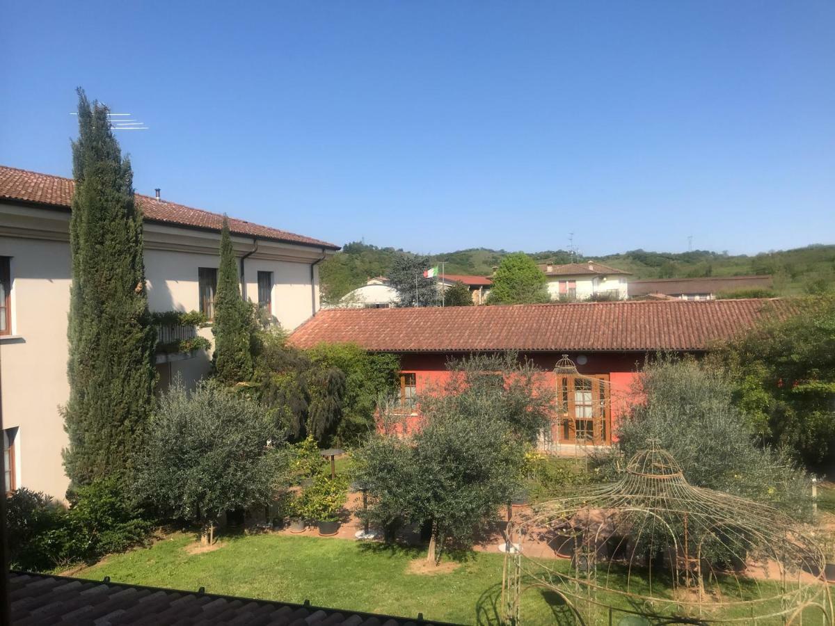 Agriturismo Mulino Bianco Lonato del Garda Exterior foto