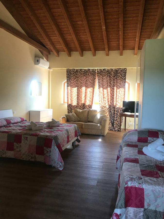 Agriturismo Mulino Bianco Lonato del Garda Exterior foto